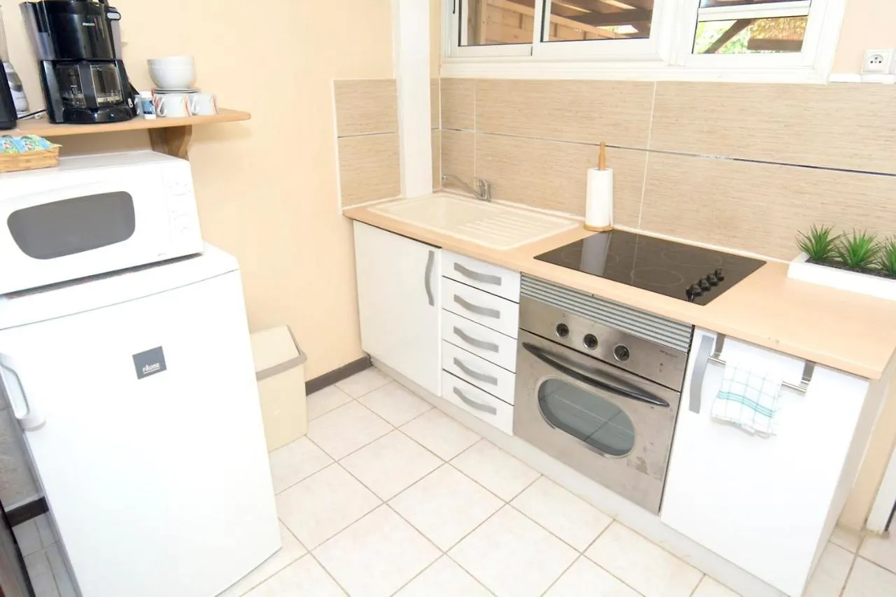 Studio Cosy A Fort De France 20 M² Proximite Plages مارتينيك