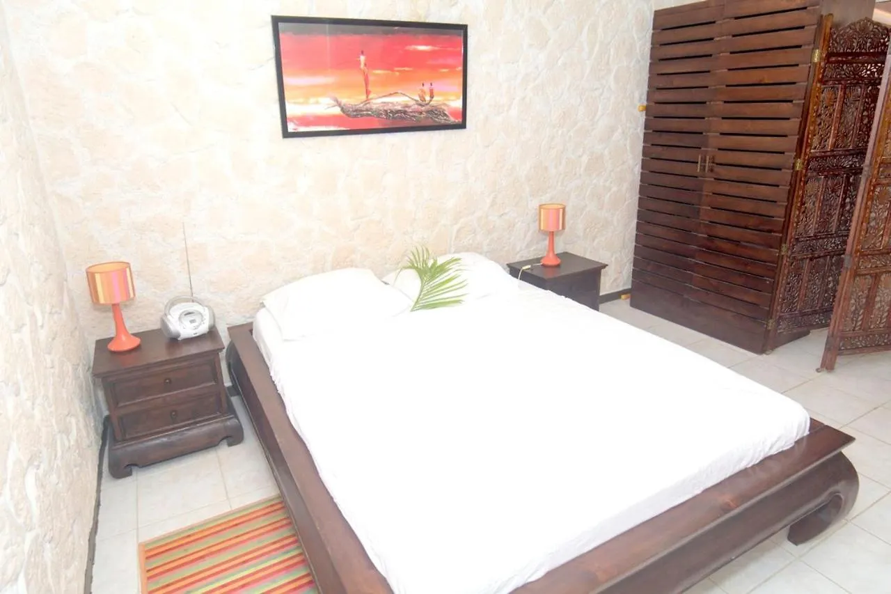 Studio Cosy A Fort De France 20 M² Proximite Plages شقة فورت-دو-فرانس